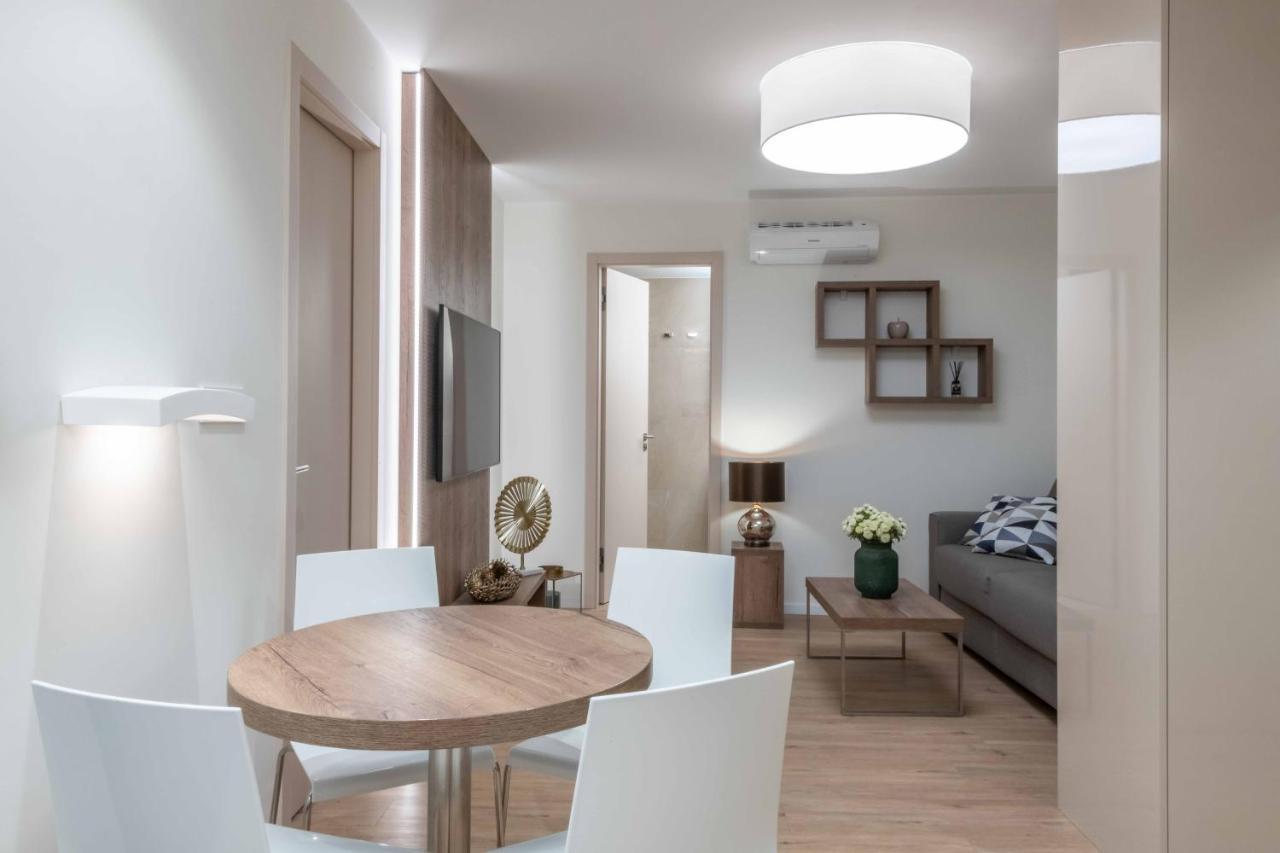 Villa Brzet - Luxury Boutique Apartments Omiš Kültér fotó